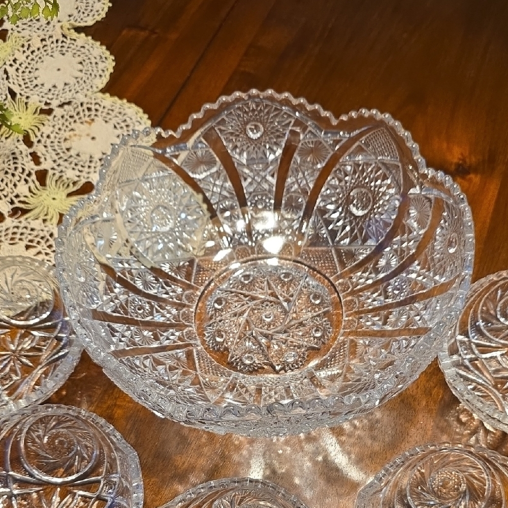 Vintage Imperial Serving Bowl And EAPG Desert Bowls - Picture 7 of 11